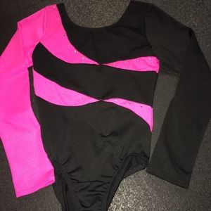 Danskin dance or gymnastic long sleeve leotard